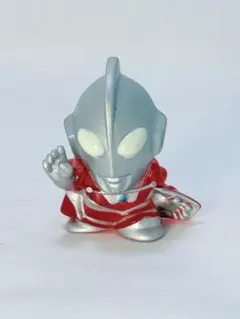 ウルトラマン 指人形　パペット　マント付き ミニフィギュア　レッドクリアver.のサムネイル