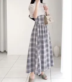 mily bilet 未使用ワンピースXLのサムネイル