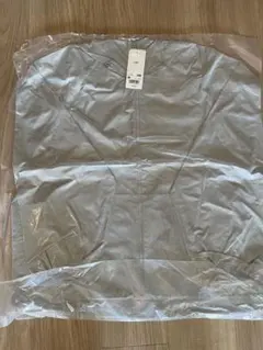 UNIQLO UVカット パーカー M ライトグレー　新品未使用