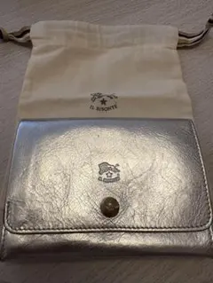 イルビゾンテ　シルバー二つ折り財布