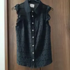 Emsexcite ブラックノースリーブシャツ