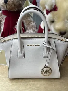 花*子様 80000円購入【新品未使用】MICHAEL KORSホワイト ショル
