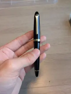 Item thumbnail for item e4ccf6b3-54c0-42a6-949d-7cb808844f53