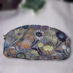 pjc 花園小花❣️花柄刺繍ラウンド型ポーチ❣️ハンドメイドポーチ❣️希少生地