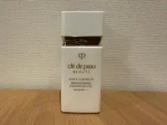 clé de peau BEAUTÉ ヴォワールルミヌ30ml