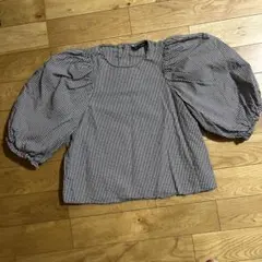 ZARA チェック柄 パフスリーブ トップス