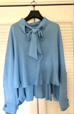 ZARA ボウタイブラウス ライトブルー Mサイズのサムネイル