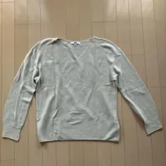 UNIQLO Mサイズ Vネックニット 長袖ライトグリーン