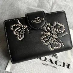 極美品⭐️COACH コーチ　ミディアム コーナー ジップ ウォレット バタフライのサムネイル