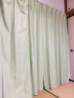 薄緑 ドレープカーテン ポリエステル製