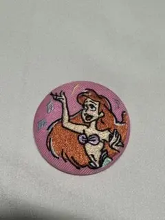 ディズニー 刺繍缶バッジ　リトルマーメイド アリエル