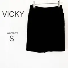 【ビッキー】タイトスカート ブラック シンプル 無地 スリット入り 美品のサムネイル