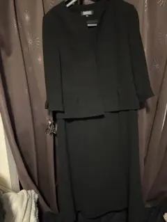 I.M.G.N. ブラックワンピーススーツ 9号