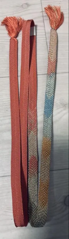 S*u様 サーモンピンクと多彩な色　房付き　帯締め　絹 150cm 0624