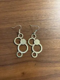 Item thumbnail for item 51be4372-03fe-4081-8675-722c1bcb443a