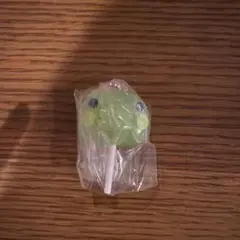 たまごっち ガチャガチャ カラフルキャンディチャーム　くちぱっち