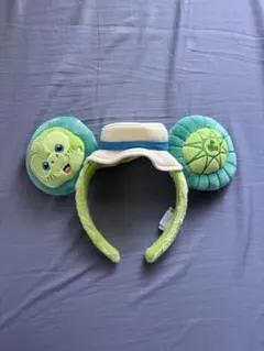 Item thumbnail for item 618b56e1-800d-4c1b-b101-f6f87d83e3de