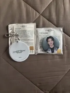 K-POP アイドル カンバッジとキーリングセット ミンハオ