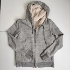 ユニクロ内側ボア付きジップアップパーカーグレー Sサイズ