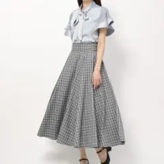 MISCHMASCH、フレアボリュームスカート