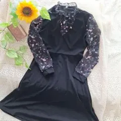【数量限定】シースルー レース ワンピース 長袖 透け感 花柄 小花 黒 膝丈