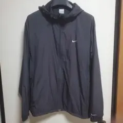 NIKE　00s　フード付きナイロンジャケット　刺繍ロゴ　黒　XL　日焼け感有