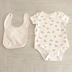 w*i様 【RalphLauren】クマ柄ロンパースとスタイセット　まとめ売り