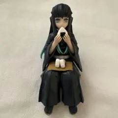 鬼滅の刃　時透無一郎　おにぎりを持つ座位のフィギュア