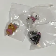 キティ めじるしアクセサリー3個セット　ガチャガチャ