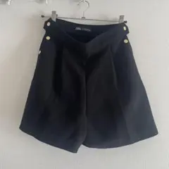 ZARA ショートパンツ ブラック ゴールドボタン