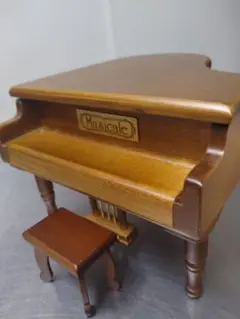 Musicale 木製オルゴール 椅子付き