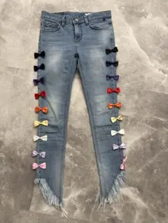 デニムパンツ　リボン　Sサイズ