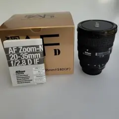 Nikon AF NIKKOR 　　　　　 　　20-35mm f2.8 Dのサムネイル