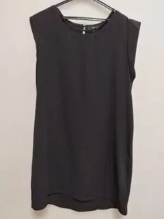 FOREVER 21 ブラック ノースリーブ ワンピース