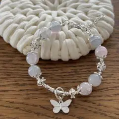 【未使用】ビーズ・蝶チャーム ブレスレット