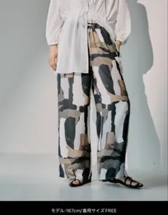 LEPSIM 新品未使用 ドット刺繍パンツ - メルカリ