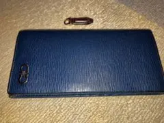 Salvatore Ferragamo 長財布 ガンチーニ ネイビーのサムネイル