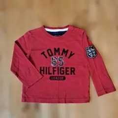 TOMMY HILFIGER 赤 長袖Tシャツ 92