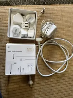 Apple World Travel Adapter Kit