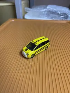 Item thumbnail for item 814f46c0-d5eb-45e3-8fc3-903948315e1f