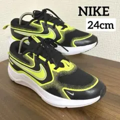 【オシャレ】NIKE ナイキ コスミックランナー スニーカー 24cm