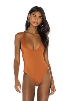 新品 Revolve購入 インポート ワンピース 水着 Vネックのサムネイル