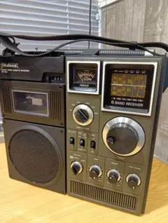 マ*︎様 10:00amまでのセール！【動作良】短波ラジカセNational R
