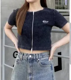 INGN クロップド Tシャツ