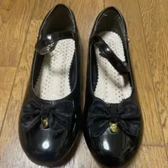 Betty kidsリボン付きブラックフォーマルシューズ