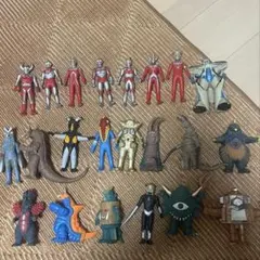 バンダイ/ウルトラマン ソフビフィギュア22体まとめのサムネイル