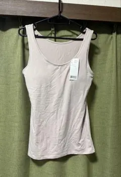 カップ付きベージュタンクトップ　 2着