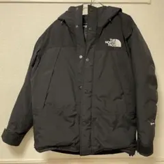 マウンテンダウンジャケット