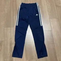 adidas ネイビー ジャージ　150cm