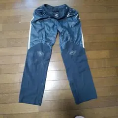 アディダス　predator Climaproof パンツ12/10処分最終価格